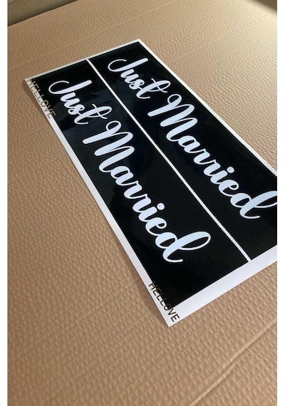 Gelin Arabası Plakalık Just Married Yazılı Siyah Üzeri Beyaz Yazı Kendinden Yapışkanlı