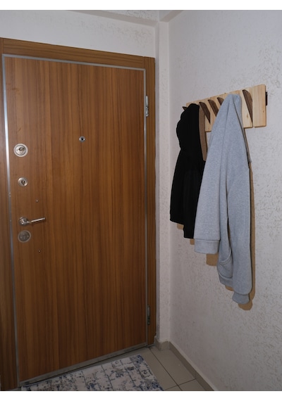 Ahşap Duvar Askılığı Bej
