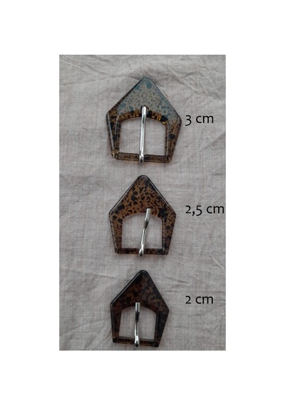 Kehrıbar Akrılık Toka 2,5 Cm , Kemer İç Ölçü , 1 Adet