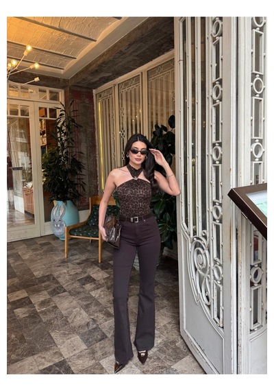 Kechi Woman Transparan Leopar Desenli Boyun Aksesuarlı Bluz Kahverengi