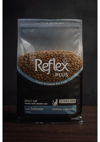 Plus Somonlu Kısırlaştırılmış Kedi Maması 1 Kg