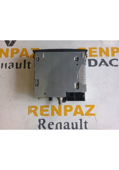 Renault Clio 2 Radyo Cd Çalar Teyp .8200633621