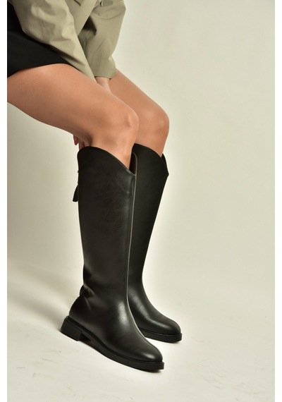 Fox Shoes Z973286109 Siyah Düz Taban Klasik Kadın Çizme