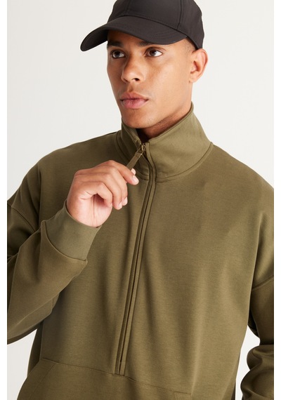AC&Co / Altınyıldız Classics Erkek Hakı Oversize Bol Kesim Bato Yaka Pamuklu Sweatshirt Haki AC&Co / Altınyıldız Classics Erkek Hakı Oversize Bol Kesim Bato Yaka Pamuklu Sweatshirt Haki