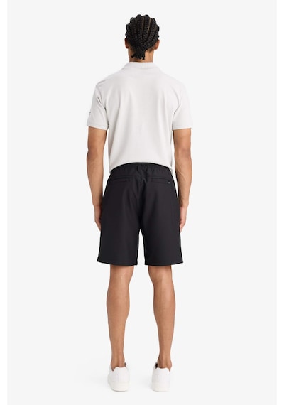 DeFactoFit Standart Fit Sporcu Kısa Paça Dokuma Şort E4137AX25SMBK81