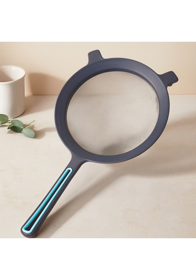 22 Cm Plastik Süzgeç Çr