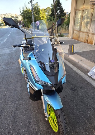 Motocam Apache Ventro 150 Ön Cam 2022-2026 Model 55cm Şeffaf Renkli 4mm Kısa