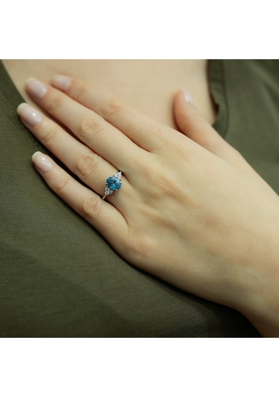 Lova Pırlantalı Oval Blue Topaz Yüzük - 1050215