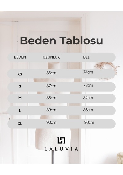 Laluvia Siyah Saten Yırtmaçlı Elbise - 2026 Siyah