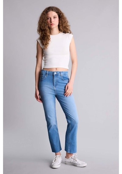 Defacto Crop Flare Fıt Yüksek Bel Kısa Paça Bilek Boy Jean Yıkamalı Pantolon H1665ax26smnm39 Mavi-nm39