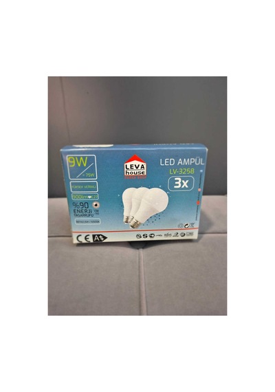 3lü Led Ampul 9 Watt Beyaz Işık E27 Duy Uyumlu Tasarruflu 3lü Led Ampul Ev Ofis Tavan Aydınlatma