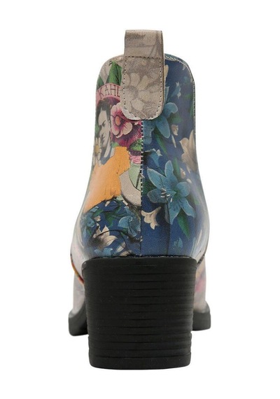 Kadın Vegan Deri Bej Bilekte Bot - A Flower From The Past Frida Kahlo Tasarım Multicolor Kadın Vegan Deri Bej Bilekte Bot - A Flower From The Past Frida Kahlo Tasarım Multicolor