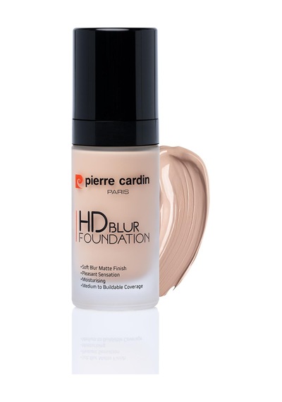 Pierre Cardin Hd Blur Pürüzsüz Görünüm Veren Mat Fondöten Medium