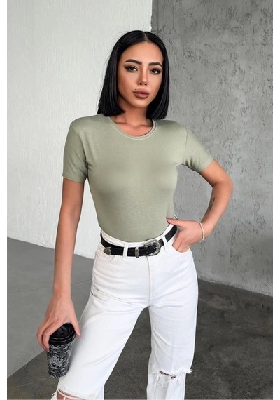 Lisinya Rahat Ve Şık Kısa Kollu Bisiklet Yaka Likralı Viskon Penye Body Haki Çok Renkli Lisinya Rahat Ve Şık Kısa Kollu Bisiklet Yaka Likralı Viskon Penye Body Haki Çok Renkli