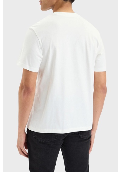 Calvin Klein % 100 Pamuk Bisiklet Yaka Logolu T Shirt Lv04lg813gyaf Erkek T Shirt Lv04lg813g Yaf Beyaz Calvin Klein % 100 Pamuk Bisiklet Yaka Logolu T Shirt Lv04lg813gyaf Erkek T Shirt Lv04lg813g Yaf Beyaz