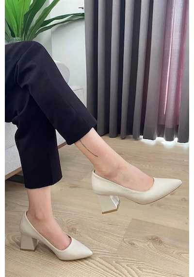 Kadın Krem Cilt 6,5 Cm Kalın Topuklu Stiletto Krem
