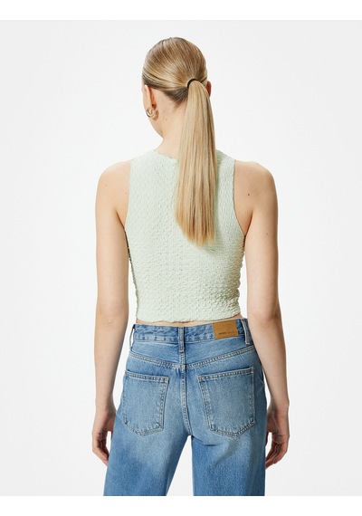 Koton Crop Atlet Halter Yaka Bürümcük Kumaş Ada Çayı 4sak10076ek Açık Yeşil