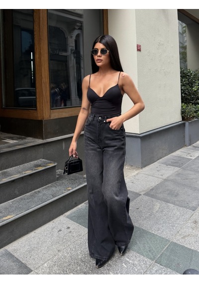 Out Of Standart Kadın Extra Wide Leg Yüksek Bel Geniş Paça Jean Pantolon Siyah
