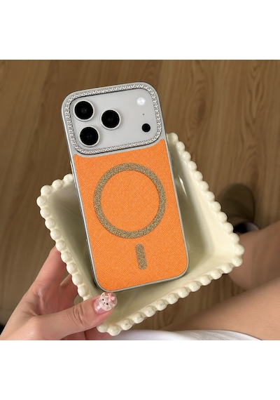 Apple iPhone Uyumlu 17 Pro Max Uyumlu - Simli Magsafeli Kamera Çevresi Taşlı Yanları Silikon Kılıf Turuncu Apple iPhone Uyumlu 17 Pro Max Uyumlu - Simli Magsafeli Kamera Çevresi Taşlı Yanları Silikon Kılıf Turuncu