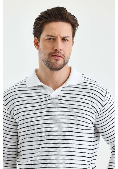 Cool Tarz Erkek Patlı Slim Fit Çizgi Detaylı Uzun Kollu Polo Yaka Triko Kazak Beyaz Beyaz