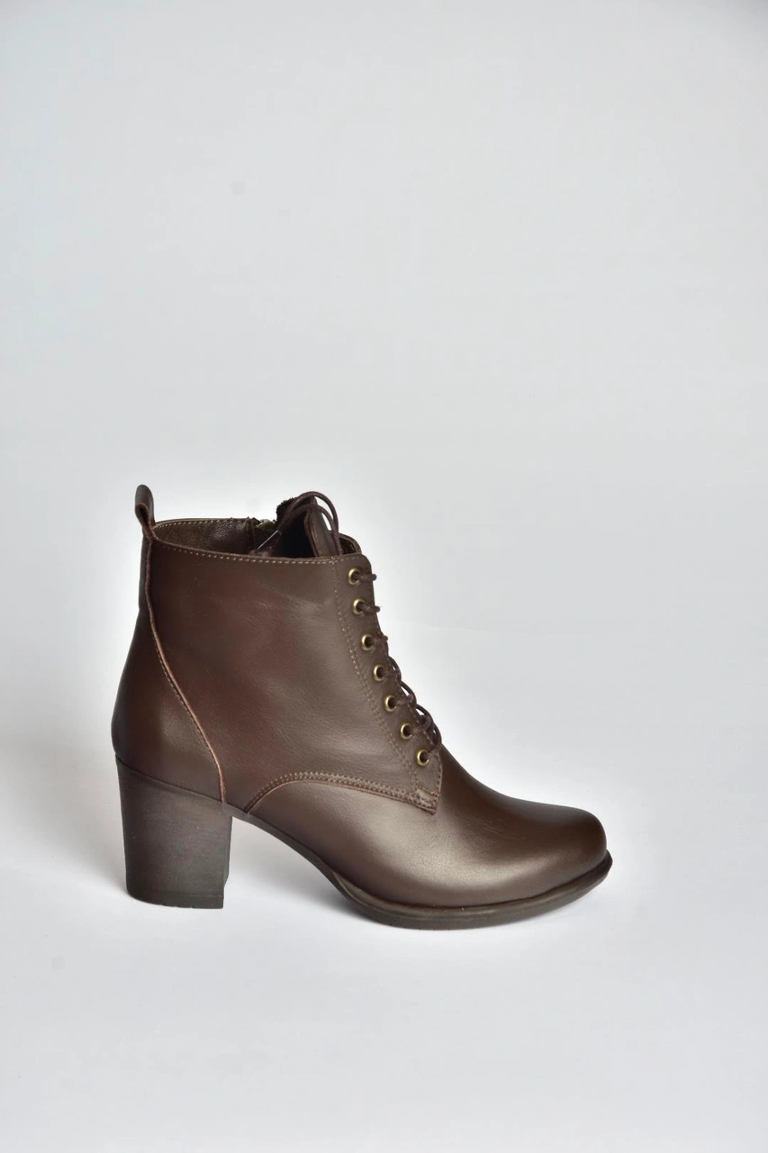 Fox Shoes V468281603 Kahverengi Hakiki Deri Kalın Topuklu Bağcıklı Kadın Bot Kahverengi-hakiki Deri Fox Shoes V468281603 Kahverengi Hakiki Deri Kalın Topuklu Bağcıklı Kadın Bot Kahverengi-hakiki Deri