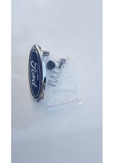 Ford Focus 1(1998-2005) Ön Panjur Ford Arması/Yazısı