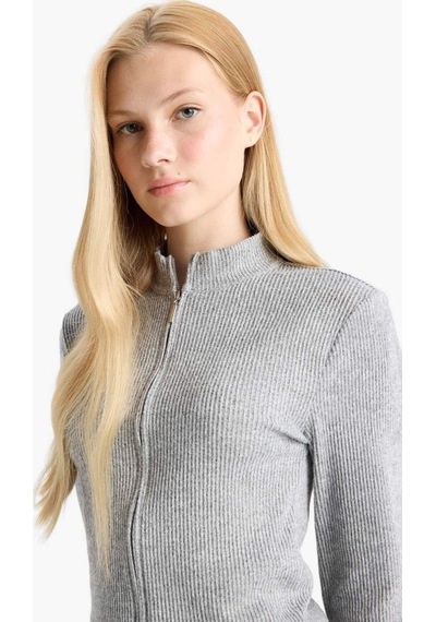 Defacto Dik Yaka Fermuarlı Sweatshirt F0999AX25WN Gri