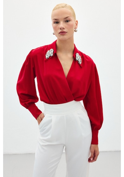 Sateen Aksesuar Detaylı Bodysuit Bluz - Kırmızı-136193 Kırmızı Sateen Aksesuar Detaylı Bodysuit Bluz - Kırmızı-136193 Kırmızı