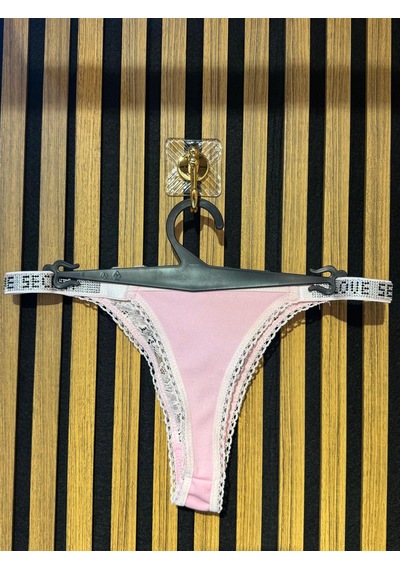 101Dzyn Kadın Pudra Pembe Dantel Detaylı Sütyen Ve Tanga İç Çamaşırı Takımı Açık Pembe 101Dzyn Kadın Pudra Pembe Dantel Detaylı Sütyen Ve Tanga İç Çamaşırı Takımı Açık Pembe