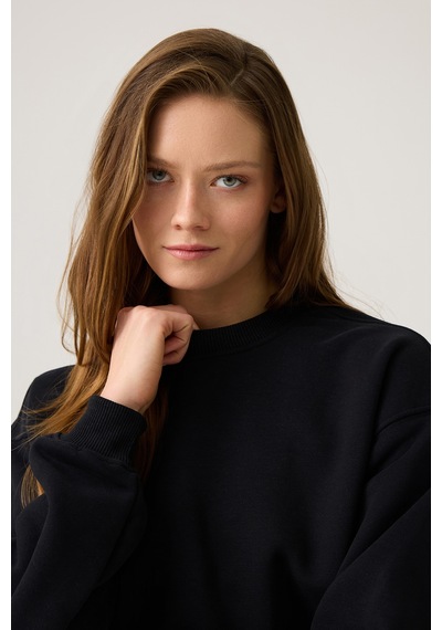 Los Ojos Siyah Geniş Kalıp Beli Büzgülü Crop Sweatshirt Cropped Pullover Siyah Siyah