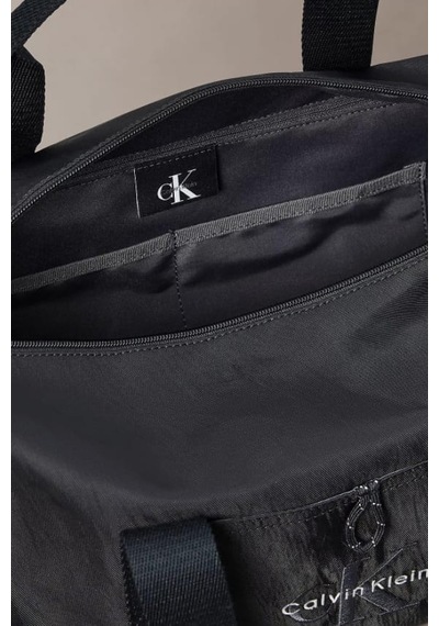 Calvin Klein Erkek Nakış Logolu Silindir Seyahat Çantası - Siyah Black