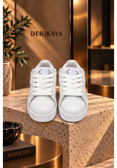 Derikaya Kadın Beyaz Bağcıklı Düz Taban Günlük Sneaker Spor Ayakkabı