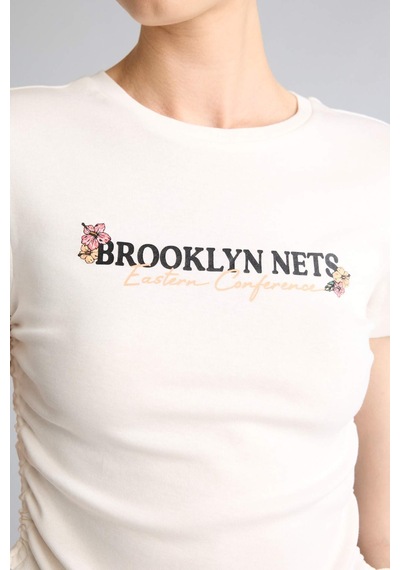 Defacto Nba Brooklyn Nets Slım Fıt Bisiklet Yaka Sporcu Ribana Kısa Kollu Tişört G9458ax26smer105 Ekru-er105
