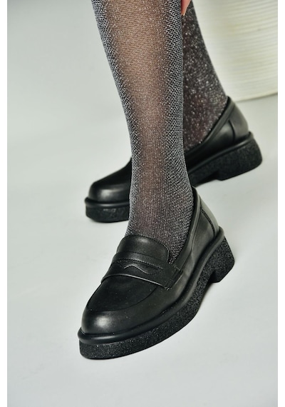 Fox Shoes S996310009 Siyah Kalın Tabanlı Günlük Kadın Ayakkabı Siyah