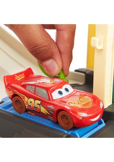 Cars Yarış Heyecanı Oyun Seti Hdn02