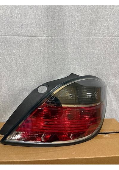 Opel Astra H Hb Sağ Stop Lambası 2007- 1222356