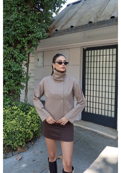 Kechi Woman Gabardin Kumaş Dik Yaka Çıtçıtlı Ceket Bej