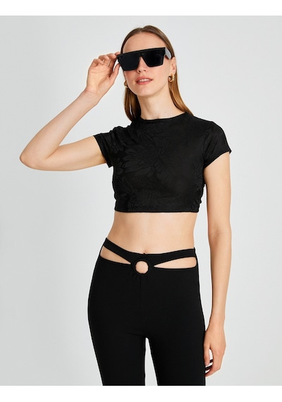 Koton Desenli Crop Tişört Kısa Kollu Bisiklet Yaka Siyah Desenli 2sak50351ek Siyah