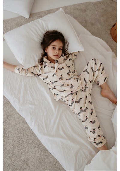 Köpek Baskılı Yaka Detaylı Çocuk Pijama Takımı Krem