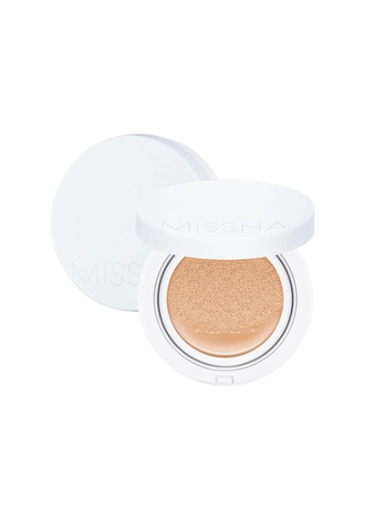 Aydınlık Görünüm Sunan Spf50+ Pa+++ Cushion Fondöten 15g Magic Cushion Moist Up No.23 Çok Renkli