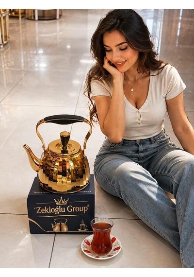 Zekioğlu 3 Litre Altın Gold Paslanmaz Çelik Çaydanlık Aynalı Gövde Ergonomik Sap 5 Katmanlı Kapsül Taban İthal Demlik Sarı
