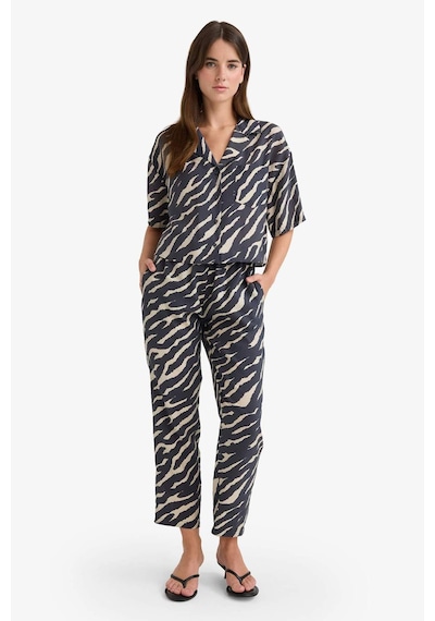 DeFacto Carrot Fit Zebra Desenli Modal Kumaş Pantolon Çift Cepli Yüksek Bel Düz Paça E6360AX25SPBK81