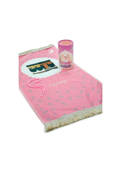 Kız Çocuk İsimli Kişiye Özel Seccade Seti Silindir Kutulu - Pembe