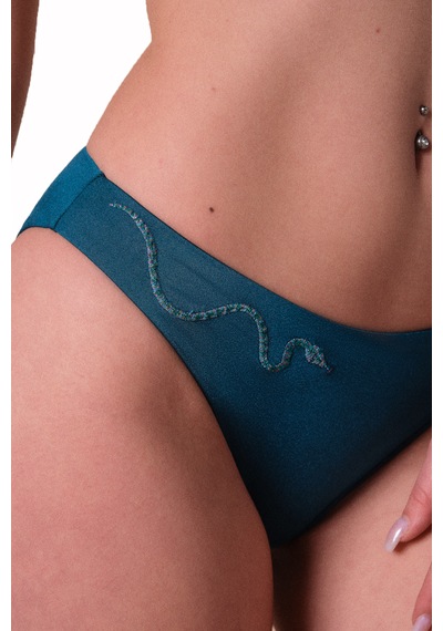Sogliola Lüks Tasarım Bikini Takımı Nakışlı, Ayarlanabilir Askılı Ve Pedli Retro Bikini Zümrüt Yeşili Sogliola Lüks Tasarım Bikini Takımı Nakışlı, Ayarlanabilir Askılı Ve Pedli Retro Bikini Zümrüt Yeşili
