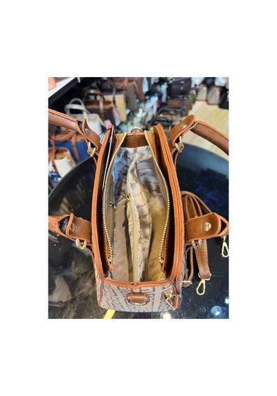 Miami Polo Club Orijinal Kadın Gold Detaylı El Ve Omuz Çantası Uzun Askısı Mevcuttur En 24 Cm Boy 24 Cm Vizon