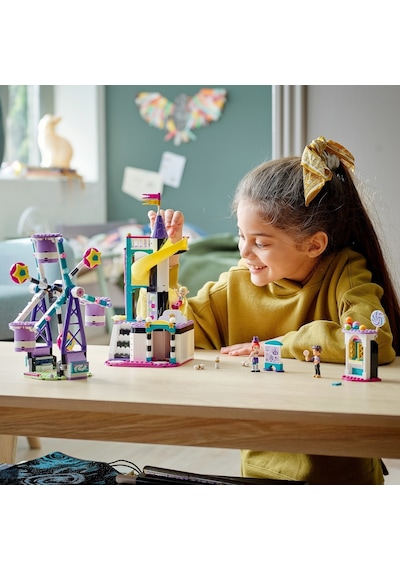 LEGO® Friends 41689 Sihirli Dönme Dolap ve Kaydırak 545 Parça