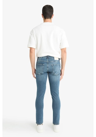Defacto Pedro Slim Fit Dar Kalıp Normal Bel Dar Paça Jean Pantolon G2615ax25aunm29 Yeşil Defacto Pedro Slim Fit Dar Kalıp Normal Bel Dar Paça Jean Pantolon G2615ax25aunm29 Yeşil