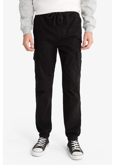 Defacto Regular Fit Beli Bağcıklı Kargo Cepli Jogger Pantolon F4681AX25AU Defacto Regular Fit Beli Bağcıklı Kargo Cepli Jogger Pantolon F4681AX25AU