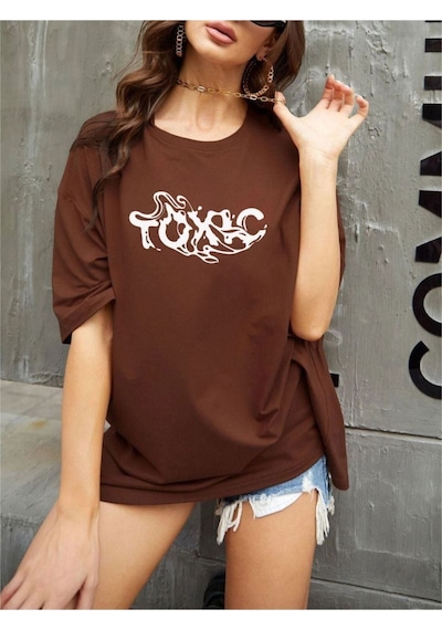 Unisex Kahverengi Toxic Baskılı Oversize T-shirt 001
