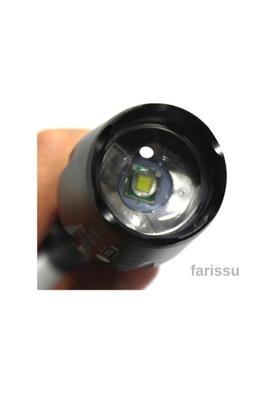 Everton Rt-s117 Led El Feneri 800 Lümen Zoomlu Uzun Menzil Şarjlı Güçlü Aydınlatma Siyah